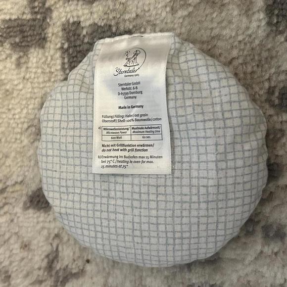 Sterntaler Ben the Bear Warm Cushion- - Picture 4 of 4